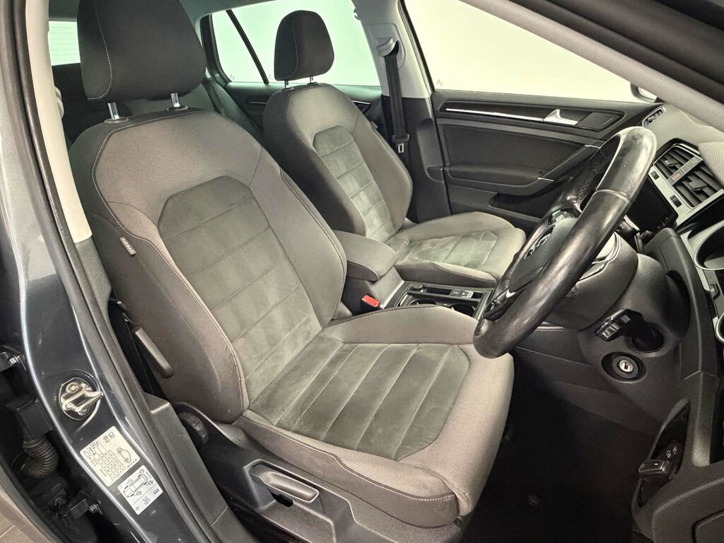 Volkswagen Golf Gt Tsi Evo PN67XKH Grey #3
