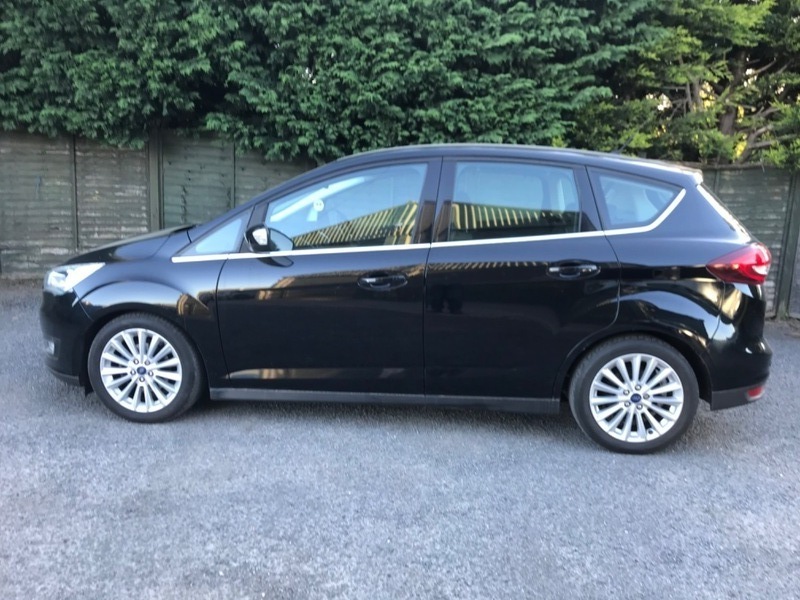 Ford C-Max Titanium Black #5