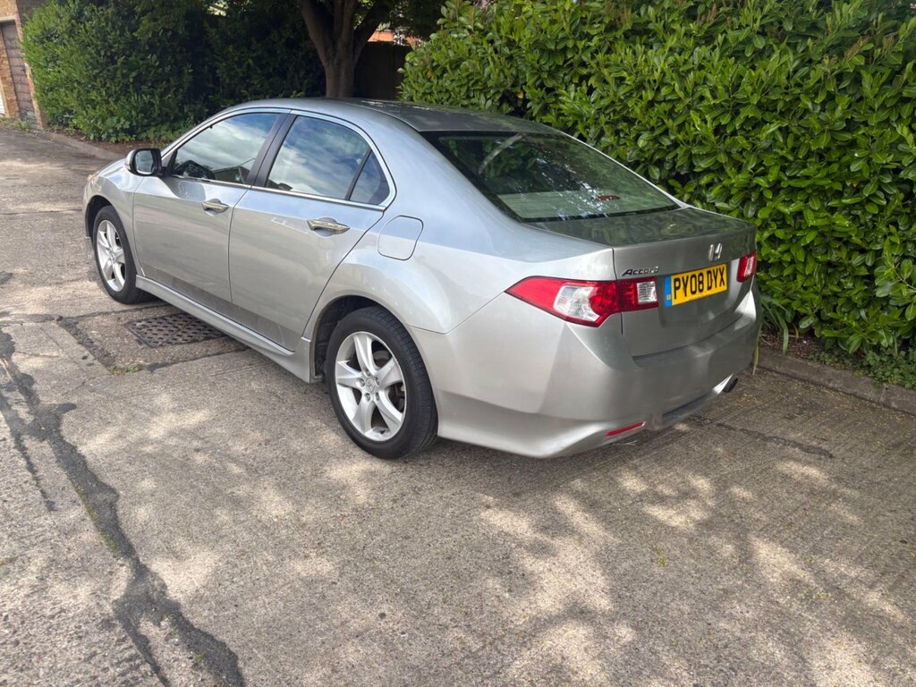 Honda Accord I-vtec Es Gt Silver #4