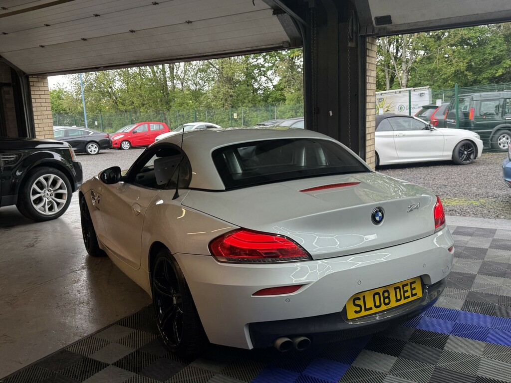 BMW Z4 2.0 Z4 Sdrive20i M Sport Roadster 2015 SL08DEE White #5