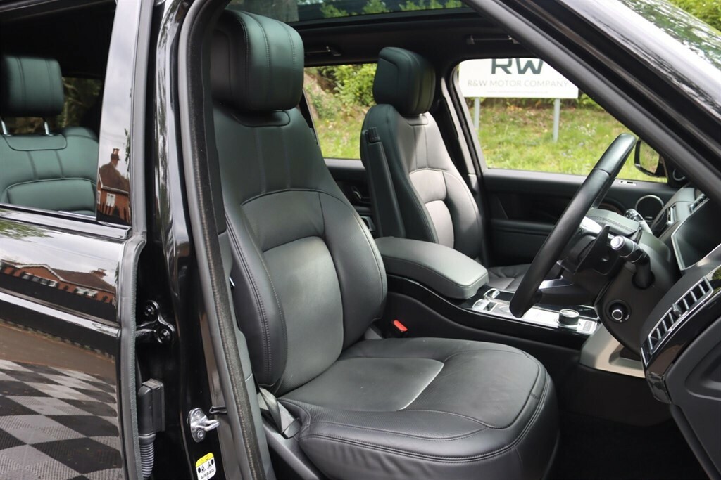 Land Rover Range Rover 2.0 P400e 13.1Kwh Vogue 4Wd Euro 6 Ss SH21BGZ Black #3