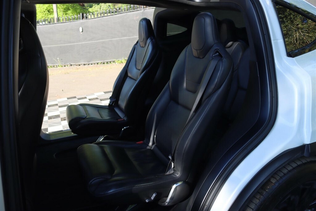 Tesla Model X 100D Dual Motor 4Wde White #6