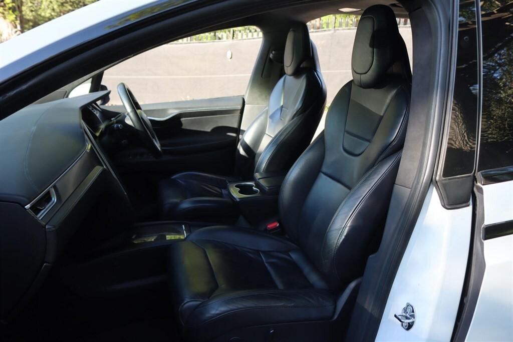 Tesla Model X 100D Dual Motor 4Wde White #3