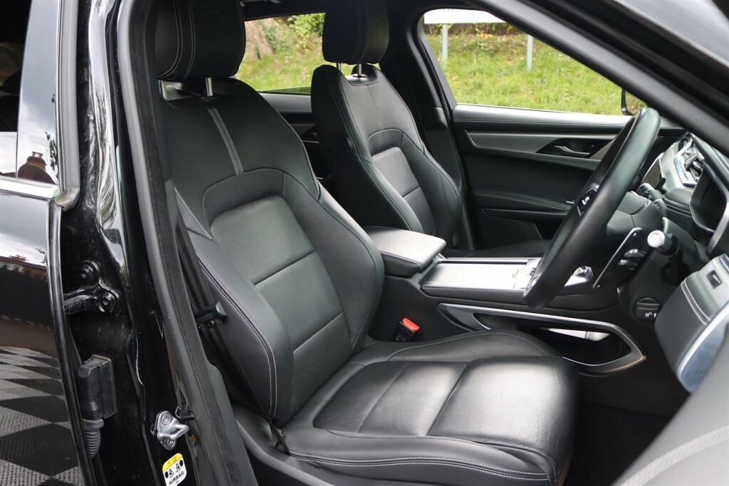 Jaguar F-Pace 2.0 D200 Mhev R-dynamic S Awd Euro 6 Ss Black #4