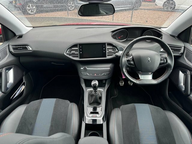 Peugeot 308 SW 2020 1.2 Puretech Tech Edition Estate M Red #3
