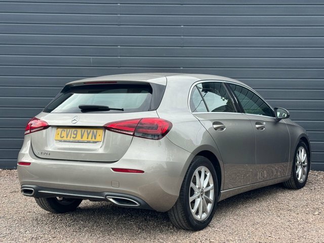 Mercedes-Benz A Class 2019 1.5 A180d Sport Hatchback 7G-dct E CY19VYN Silver #5