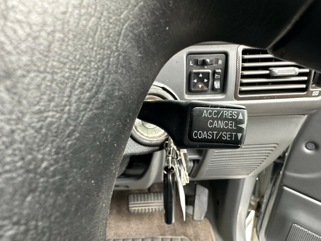 Mitsubishi Shogun U481 Grey #37