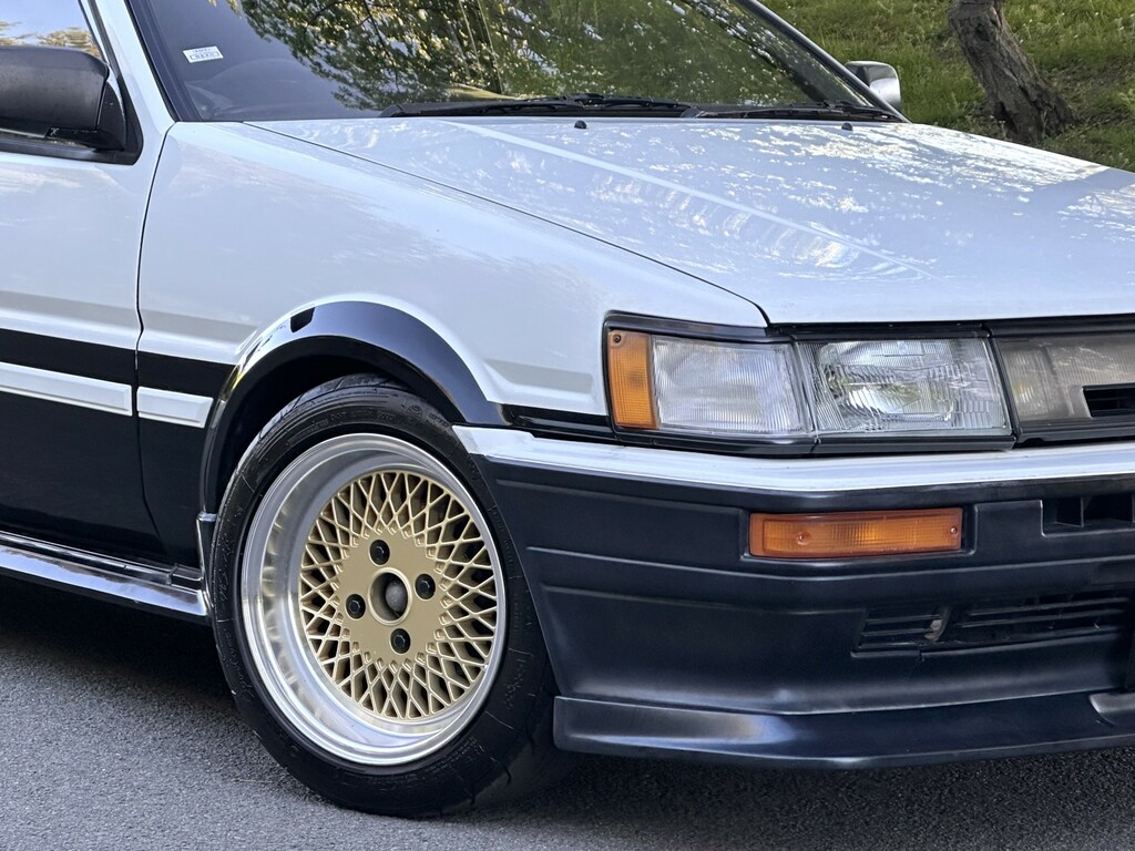 Toyota Corolla Coupe 1.6 Gt Coupe Ae86 0 White #4