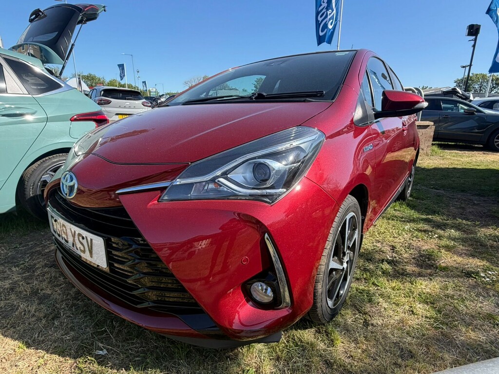 Toyota Yaris Yaris Hatchback 1.5 Hybrid Excel Cvt EG19XSV Red #3
