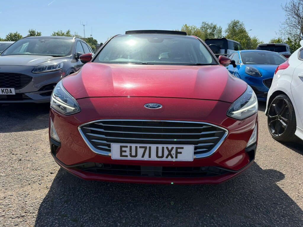 Ford Focus Focus Hatchback 1.0 Ecoboost 125 Titanium X Au EU71UXF Red #3