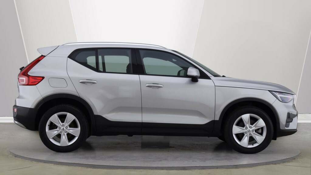 Volvo XC40 B3 P Core Heated Seats, Apple Carplay, Park Ass LL73UMM #3