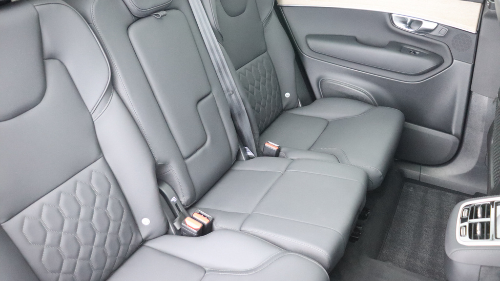 Volvo XC90 B5 Awd Plus Dark Sunroof, Harmankardon Sound, 36 RA74LLU  #6