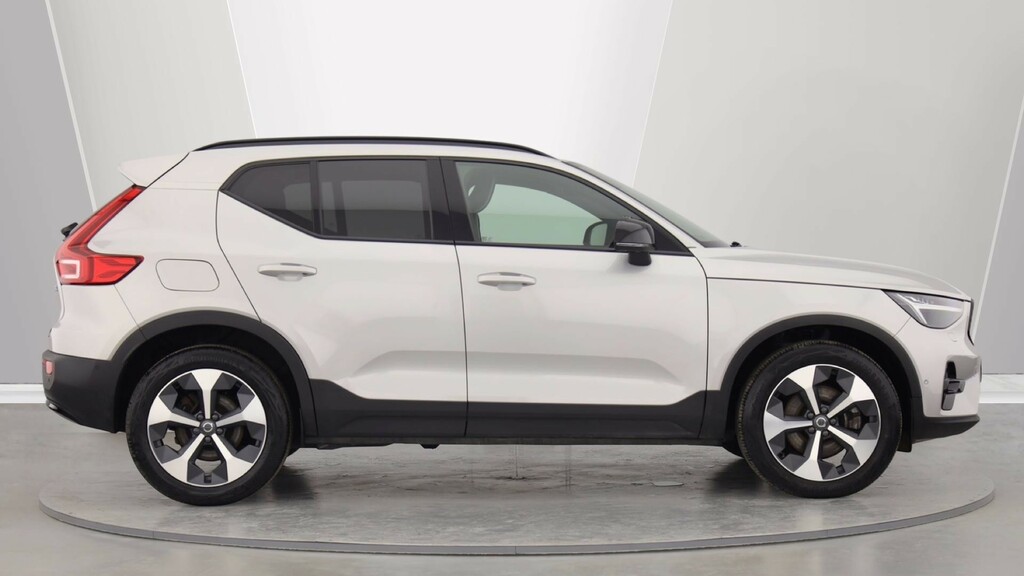 Volvo XC40 B4 P Ultimate Dark Sunroof, Harmankardon Sound CJ72HUU #3