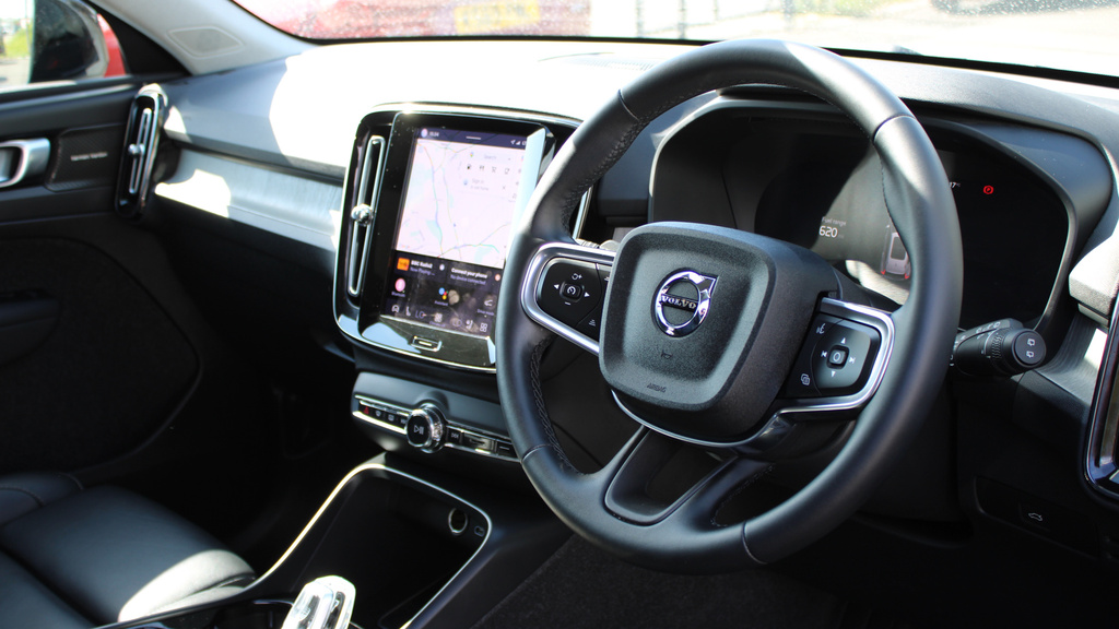 Volvo XC40 B3 P Ultra Dark Sunroof, Harmankardon Sound, 3 OV25WYA #4