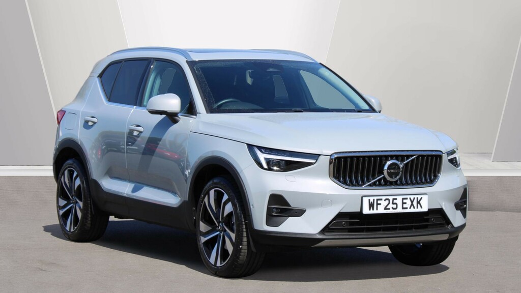 Volvo XC40 B4 P Ultra Bright Sunroof, Harmankardon Sound, 
