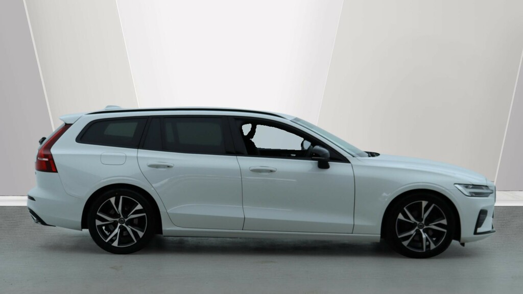 Volvo V60 B4 P R-design Park Camera, Heated Seats, Tinted FY22OJG #3