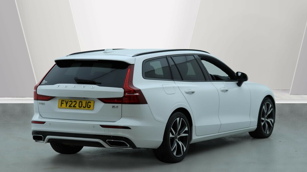 Volvo V60 B4 P R-design Park Camera, Heated Seats, Tinted FY22OJG #2