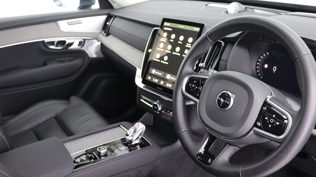Volvo XC90 B5 P Awd Ultra Bright Sunroof, Bowers Wilkins RV25THX #4