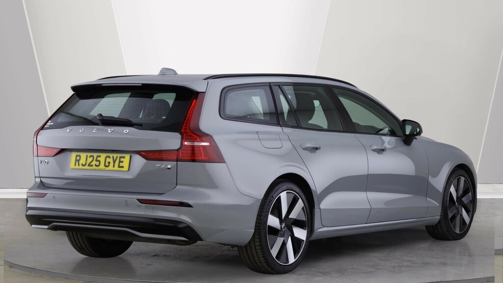 Volvo V60 T6 Awd Phev Plus Dark Park Camera, Heated Seats, RJ25GYE #2