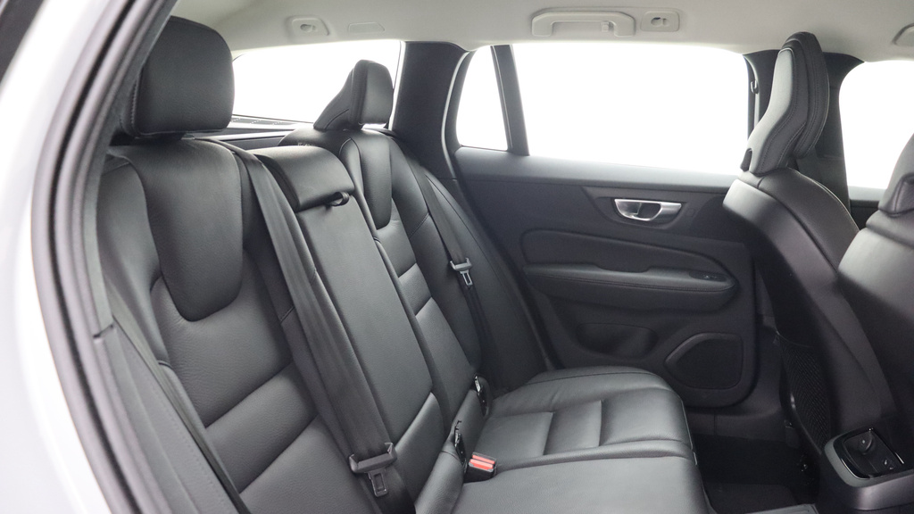 Volvo V60 T6 Awd Phev Plus Dark Park Camera, Heated Seats, RJ25GYE #6