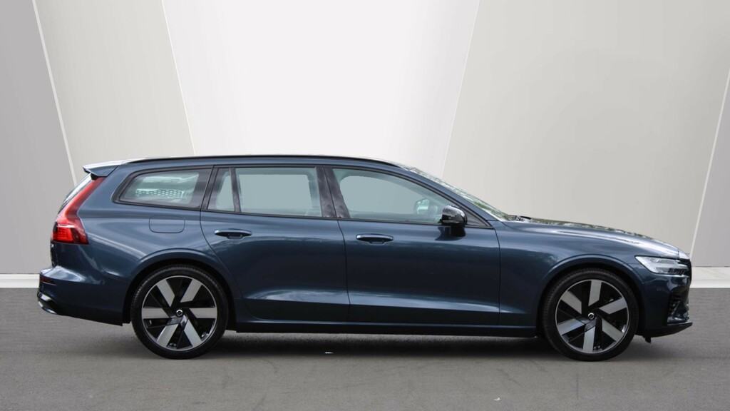 Volvo V60 T6 Awd Phev Plus Dark Park Camera, Heated Seats, RO25GGF #3