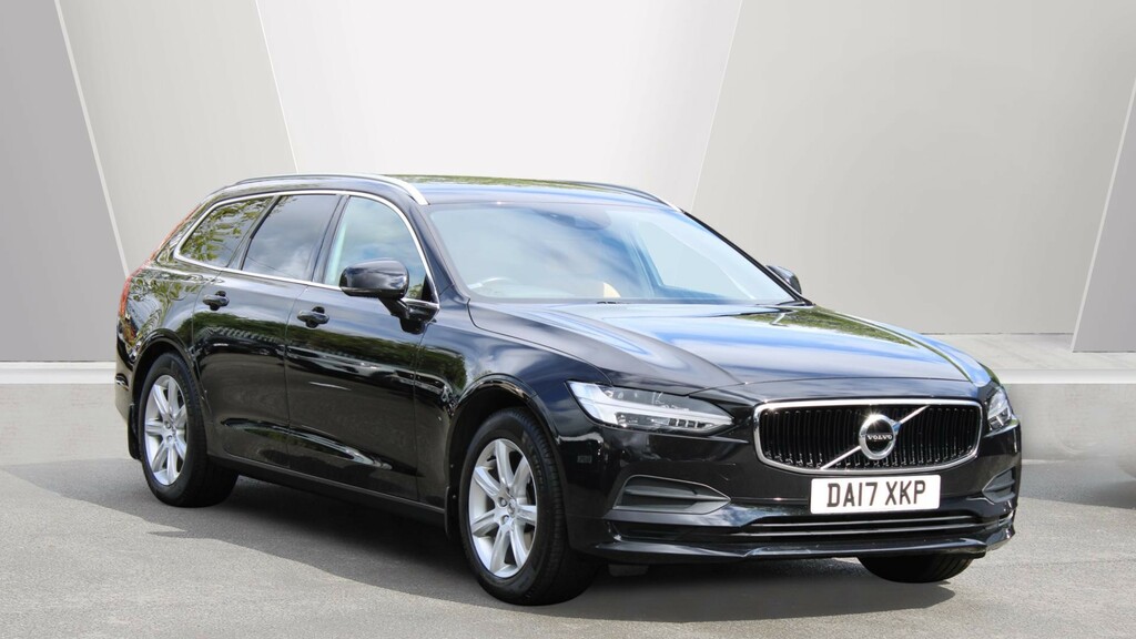 Volvo V90 D4 Momentum Pilot Assist, Heated Seats, Park