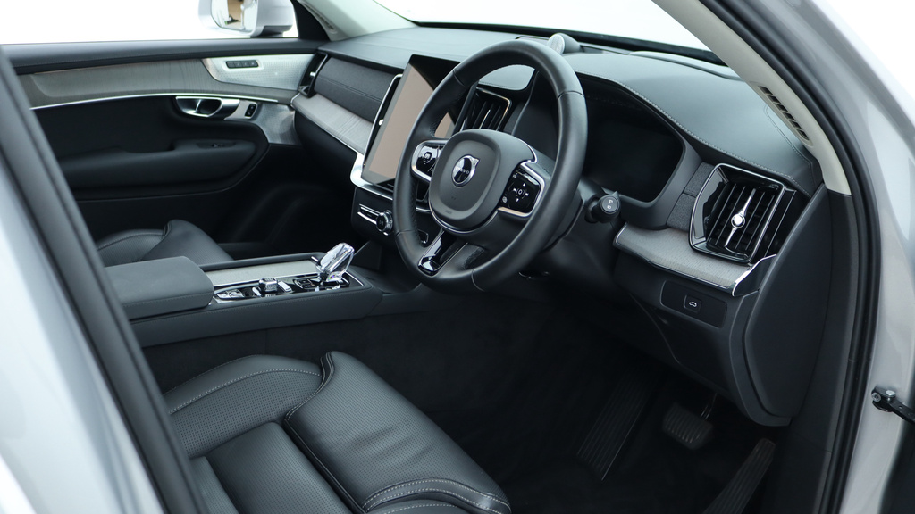 Volvo XC90 B5 P Awd Ultra Bright Sunroof, Bowers Wilkins RV25SXF #4