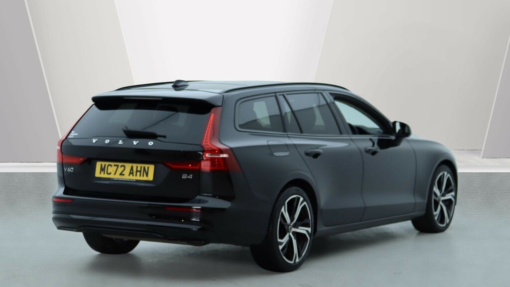 Volvo V60 B4 P Ultimate Dark Sunroof, Harmankardon Sound MC72AHN #2