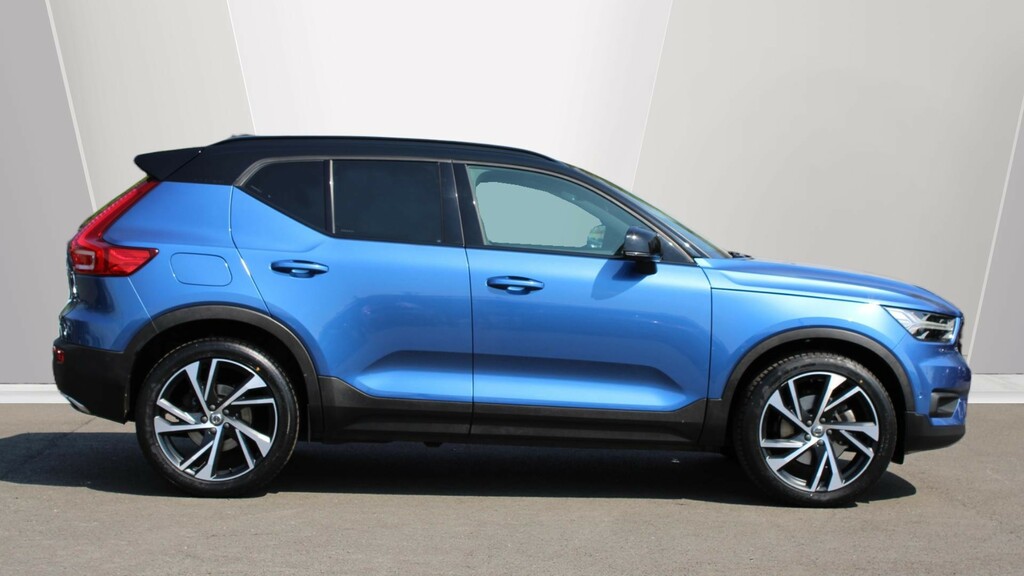 Volvo XC40 D4 Awd R-design Pro Xenium Pack, Driver Assist Pa KR69XZN #3