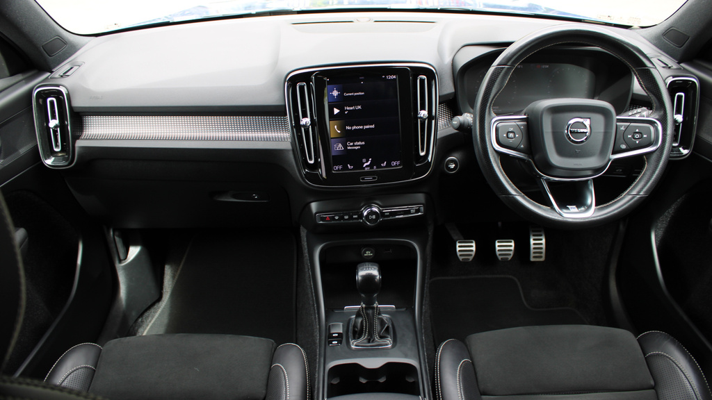 Volvo XC40 T3 R-design Pro Park Camera, Heated Seats, YH19SSC  #5