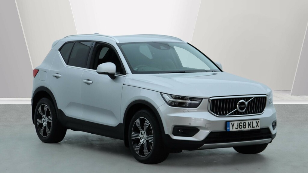 Volvo XC40 D4 Awd Inscription Winter Pack, Powered Memo