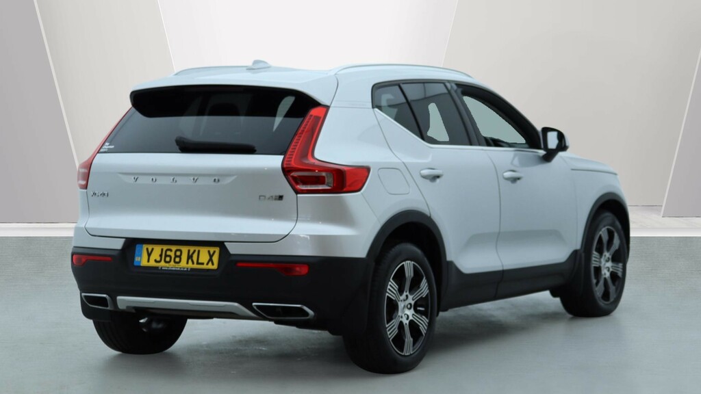 Volvo XC40 D4 Awd Inscription Winter Pack, Powered Memo YJ68KLX  #2