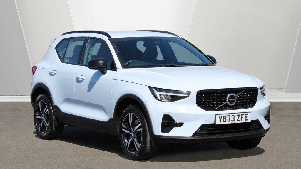 Volvo XC40 B3 P Plus Dark Low Tax, Park Camera, Heated Sea 