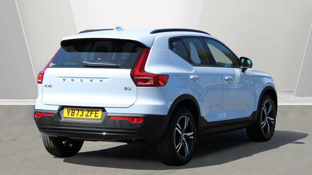 Volvo XC40 B3 P Plus Dark Low Tax, Park Camera, Heated Sea YB73ZFE  #2