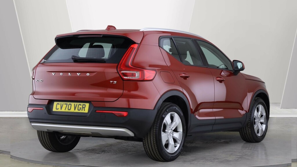 Volvo XC40 T3 Momentum Cruise Control, Heated Windscree CV70VGR  #2