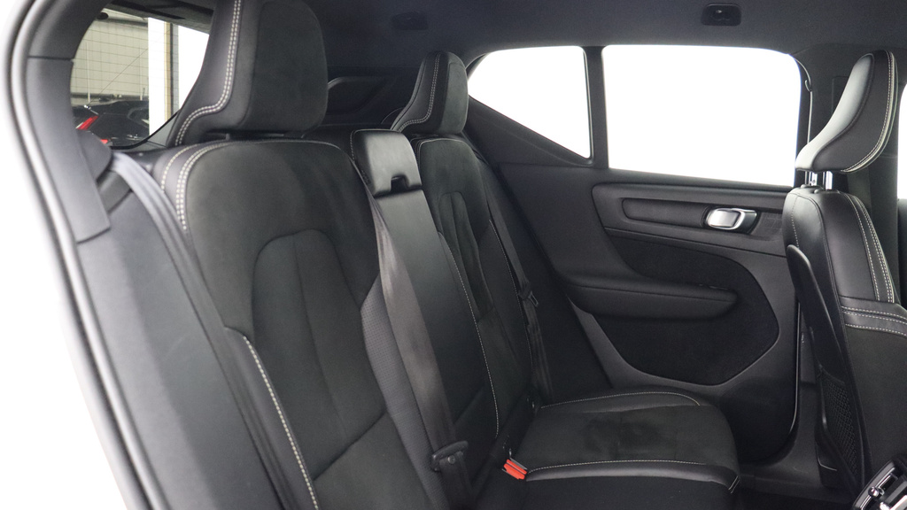Volvo XC40 D4 Awd R-design Winter Pack, Park Camera, Ap OE19HHP #6
