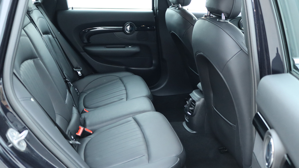 Mini Clubman 1.5 Cooper Exclusive 6Dr YF22OMM  #6