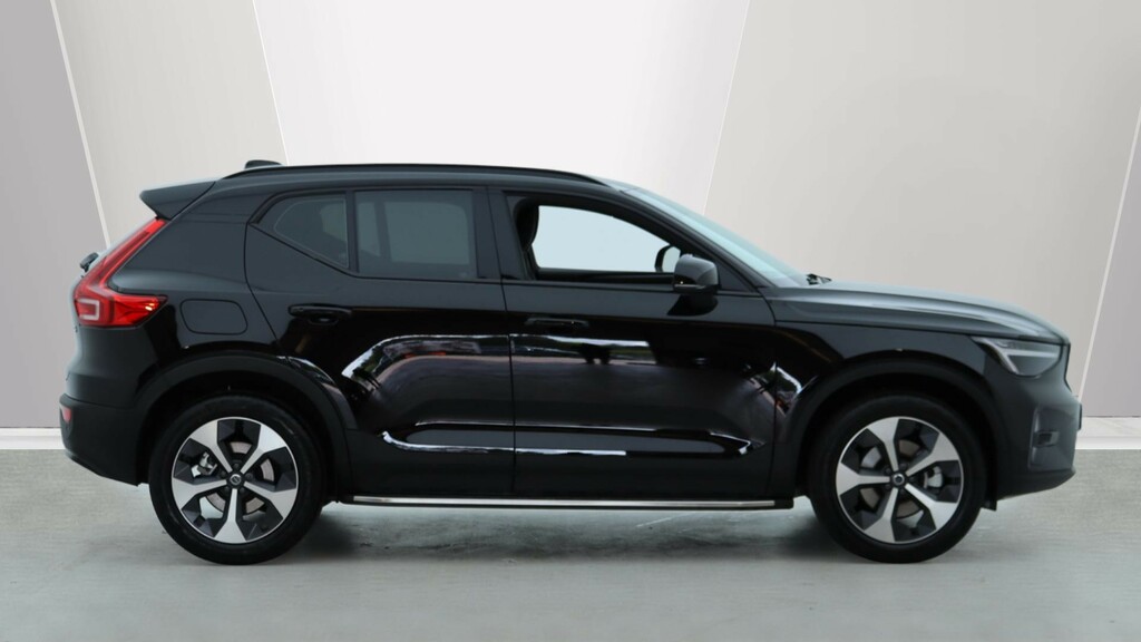 Volvo XC40 B3 P Plus Dark Rear Tints, Side-steps, Apple Ca YG26HZC #3