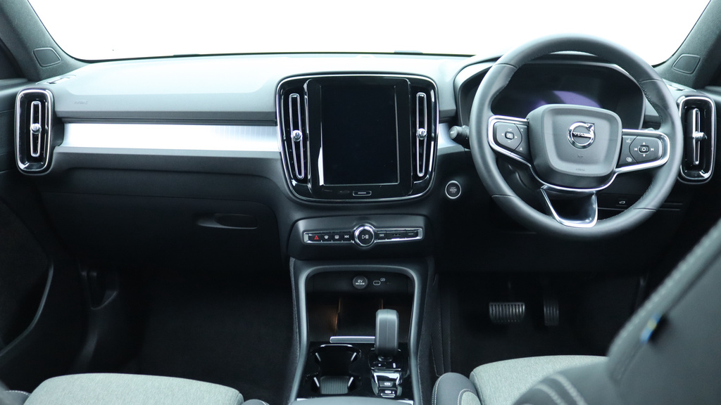 Volvo XC40 B3 P Plus Dark 360 Camera, Tinted Windows, Upgr FG24NMX #5