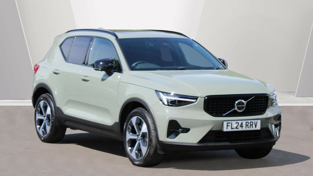 Volvo XC40 B4 P Ultimate Dark Sunroof, Bowers Wilkins Au 