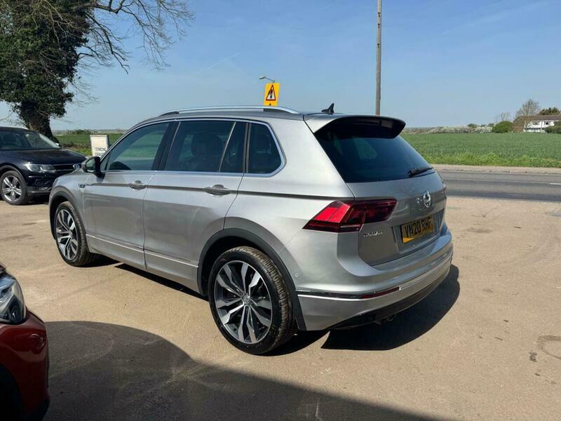 Volkswagen Tiguan 1.5 Tsi Evo R-line VN20RHF Silver #4