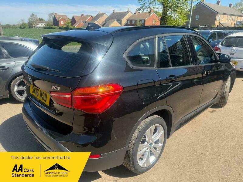 BMW X1 2.0 20D Sport SK16WOD Black #5