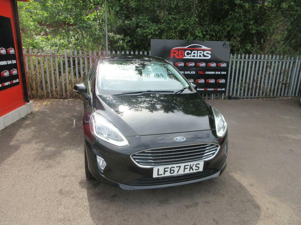Ford Fiesta Hatchback 1.1 Ti-vct Zetec Euro 6 Ss 2017 Black