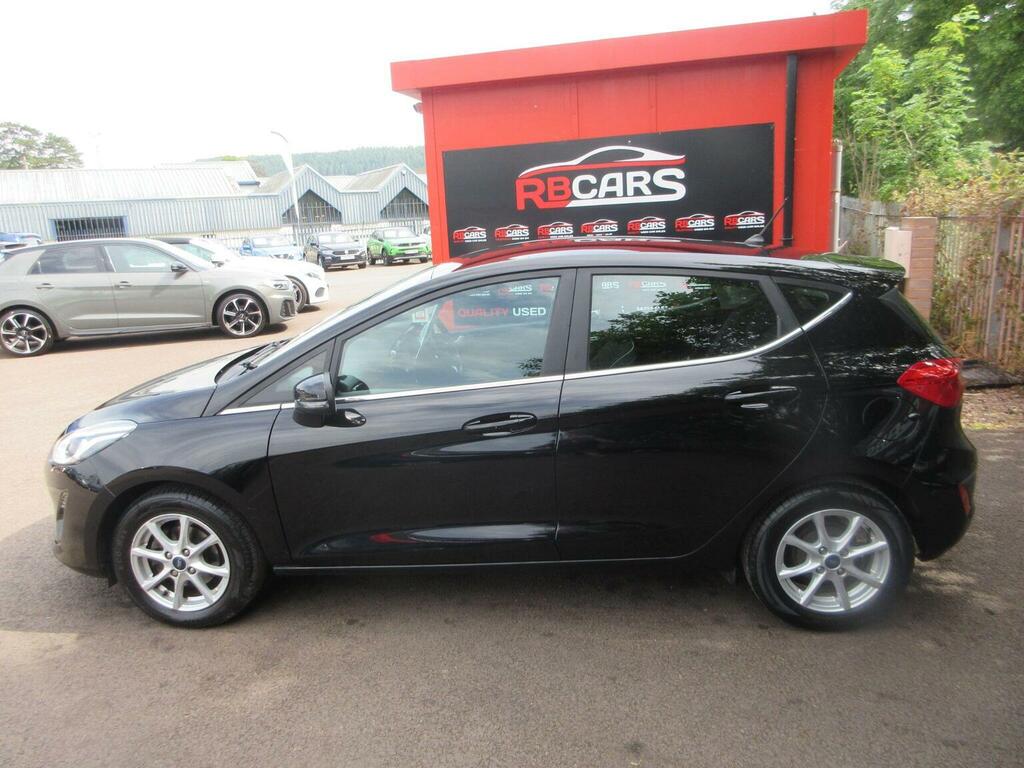 Ford Fiesta Hatchback 1.1 Ti-vct Zetec Euro 6 Ss 2017 LF67FKS Black #4
