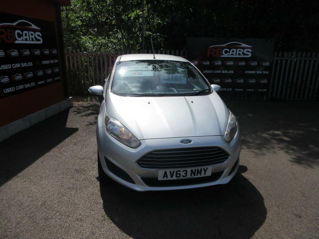 Ford Fiesta Hatchback 1.5 Tdci Style Euro 5 201363 Silver