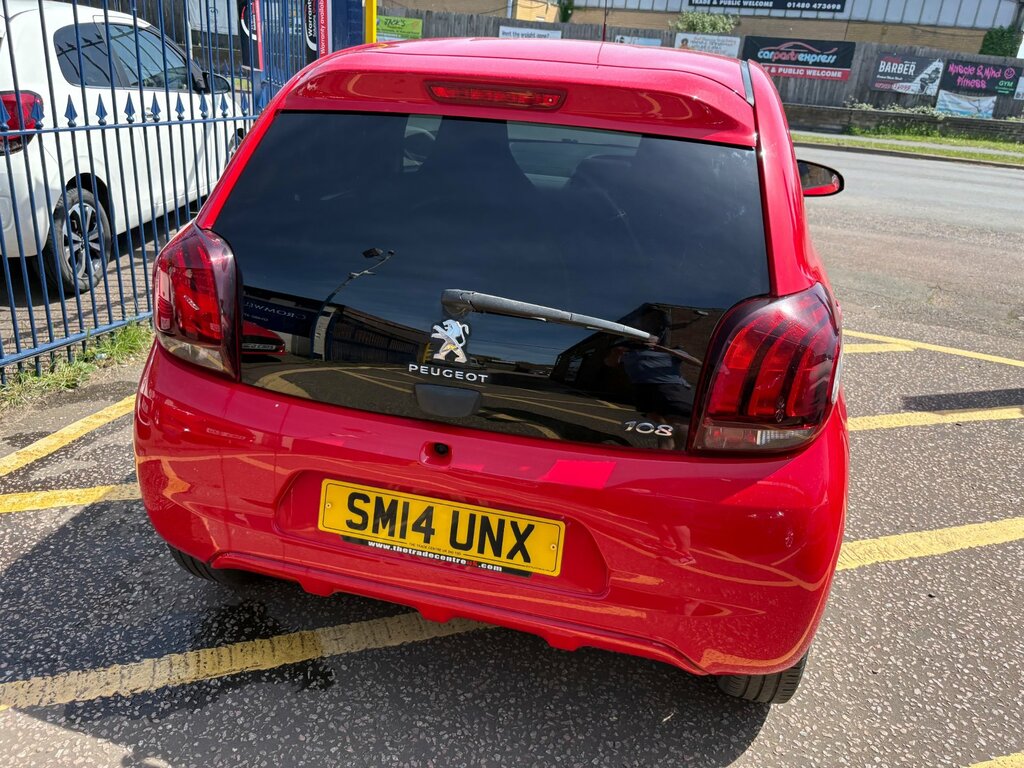 Peugeot 108 1.2 Vti Puretech Allure Hatchback Manua Red #5