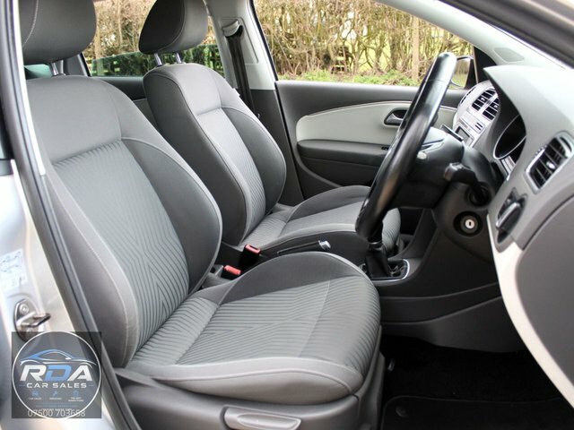 Volkswagen Polo 1.2 Tsi Bluemotion Tech Se Design Hatchback Pe BG16EXU Silver #2