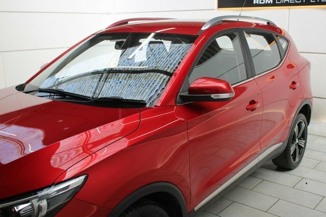 MG ZS Exclusive Red #4
