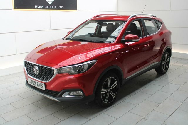 MG ZS Exclusive Red #5