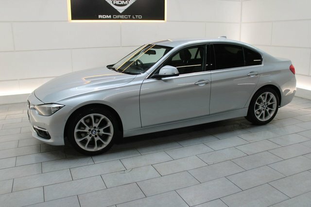 BMW 3 Series Saloon YE65UHR Silver #6